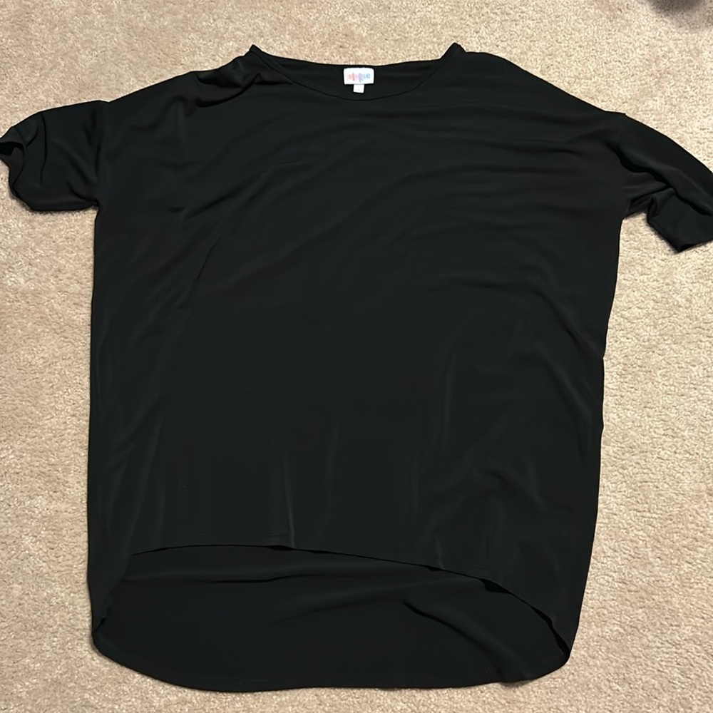 Women’s Lula Roe shirt, size xl